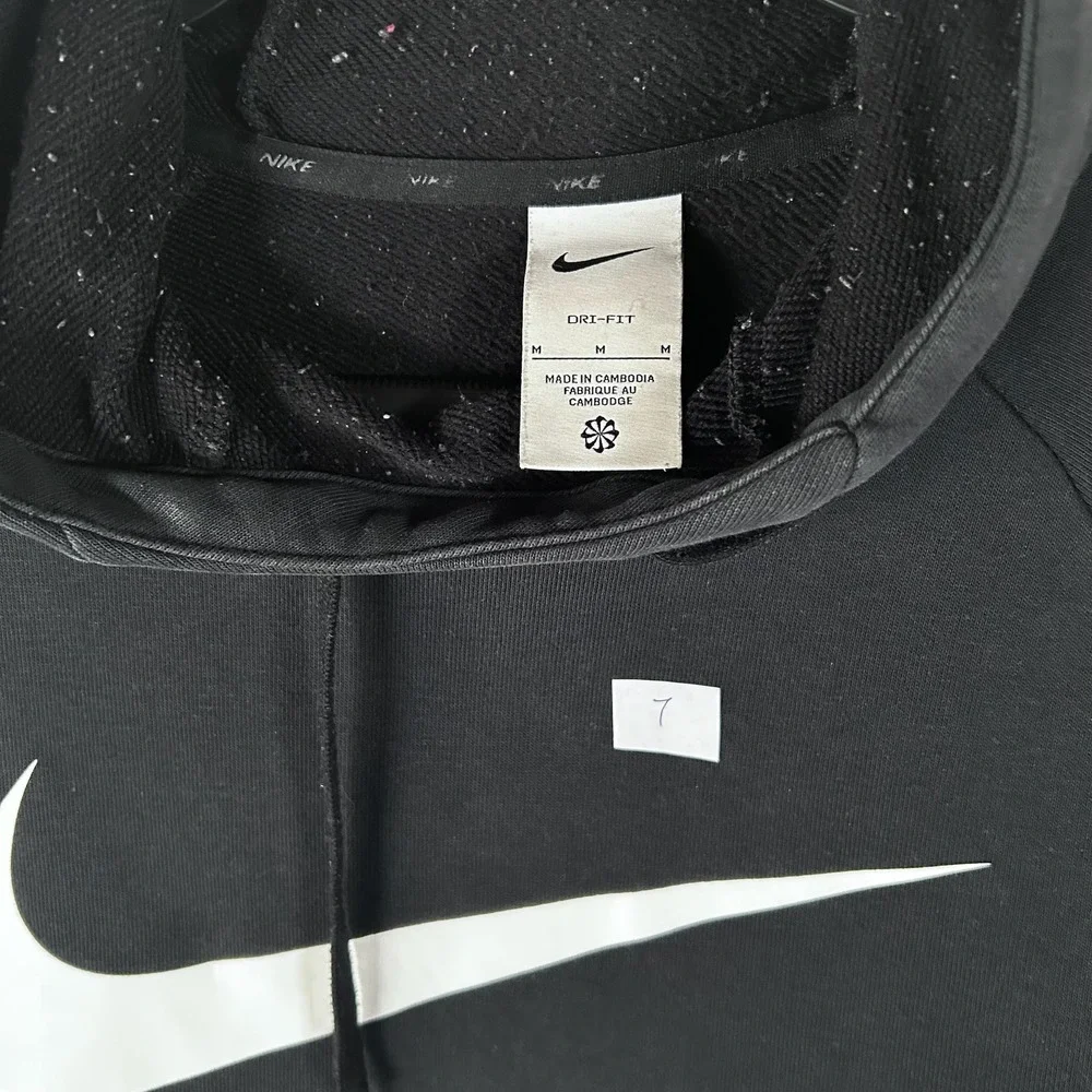 Nike Dri-FIT Pullover Hoodie Black White Oversized Swoosh Mens Medium CU6267-010 - Picture 2 of 7
